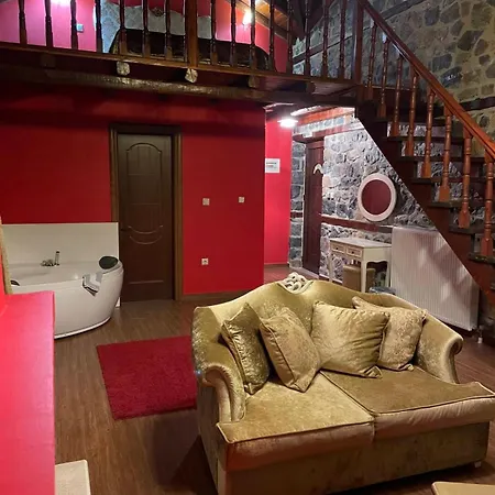 Hotel Gioras 2*