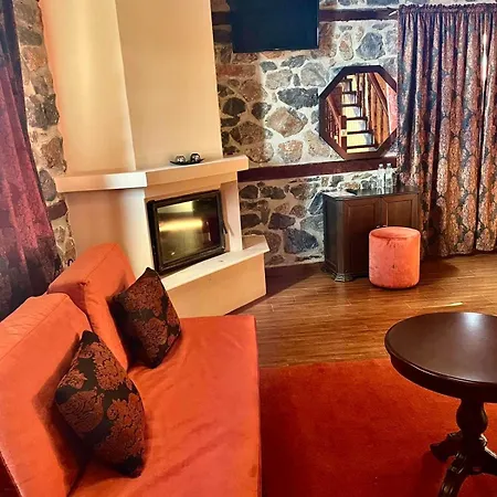 Hotel Gioras 2*
