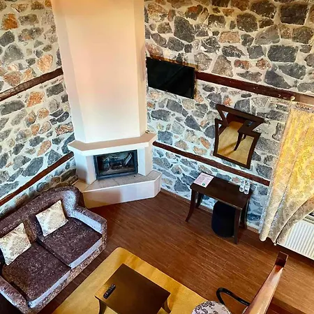 Gioras Hotel Agios Athanasios (Pella)