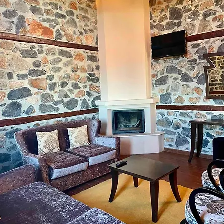 Gioras Hotel