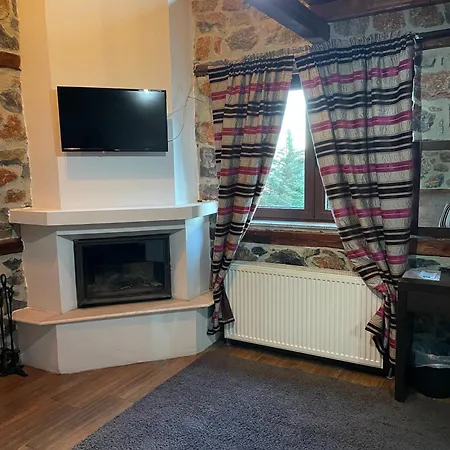 酒店 Gioras 2*
