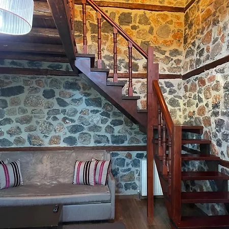 Hotel Gioras Agios Athanasios (Pella)