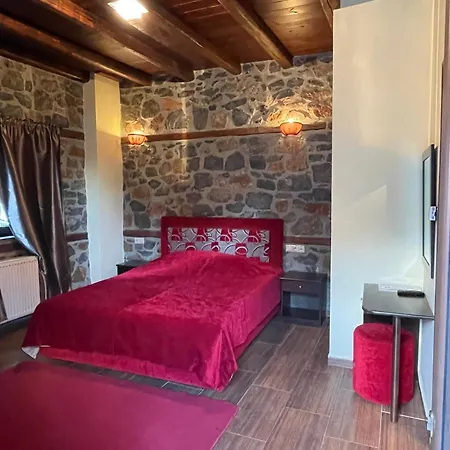 Gioras 2* Agios Athanasios (Pella)