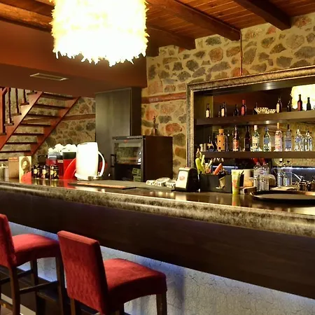 Gioras Hotel