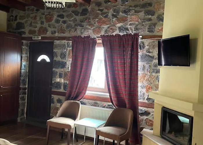 Hotel Gioras 2*