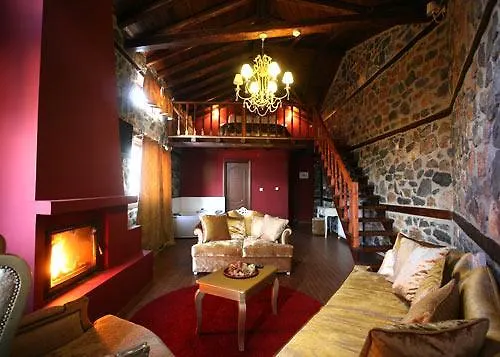 Gioras Hotel
